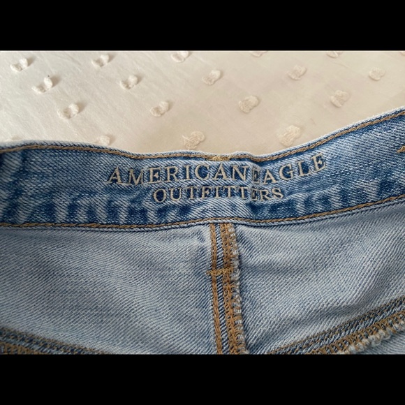 American Eagle Denim Shorts - Picture 4 of 4